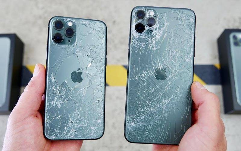 CHANGEMENT VITRE ARRIÈRE IPHONE SUR SAINT REMY DE PROVENCE PRES DES BAUX DE PROVENCE